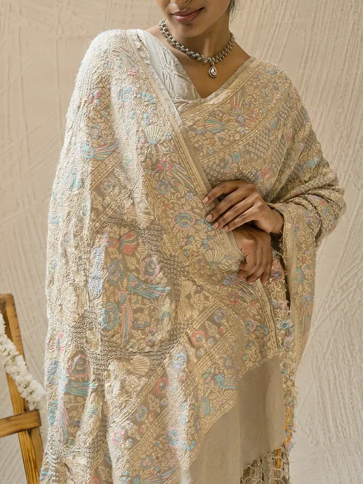 Georgette Parsi Parrot Jaal Pastel Brown Bandhej Saree