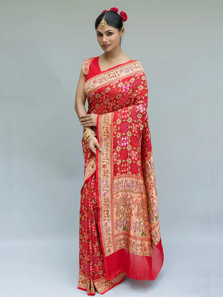 Georgette Warli Jaal Weaving Red Bandhej Saree