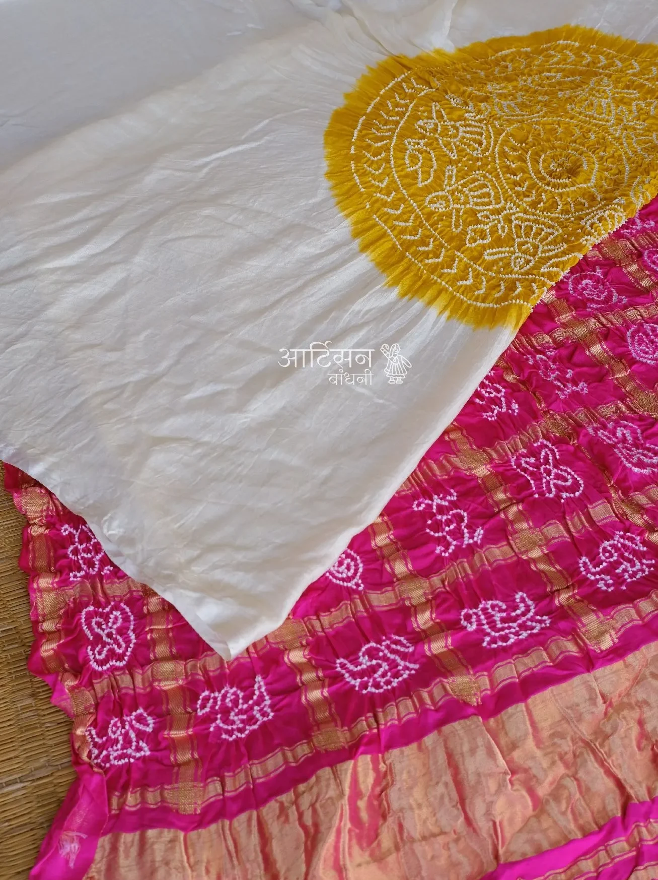 Pure Gaji Silk Saree with Traditional Bandhani Art