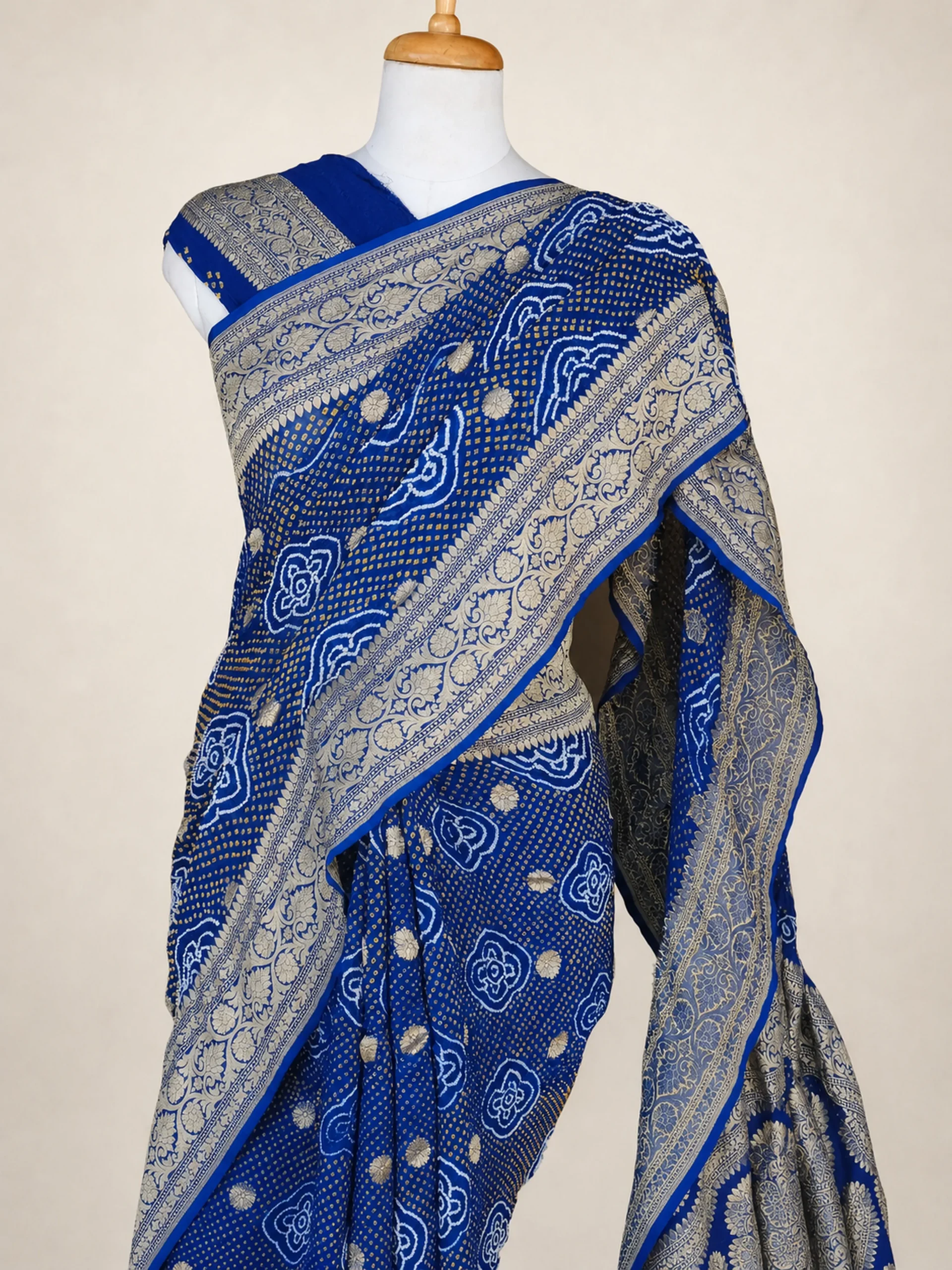 Pure Chiffon Georgette Saree with Bandhani Art