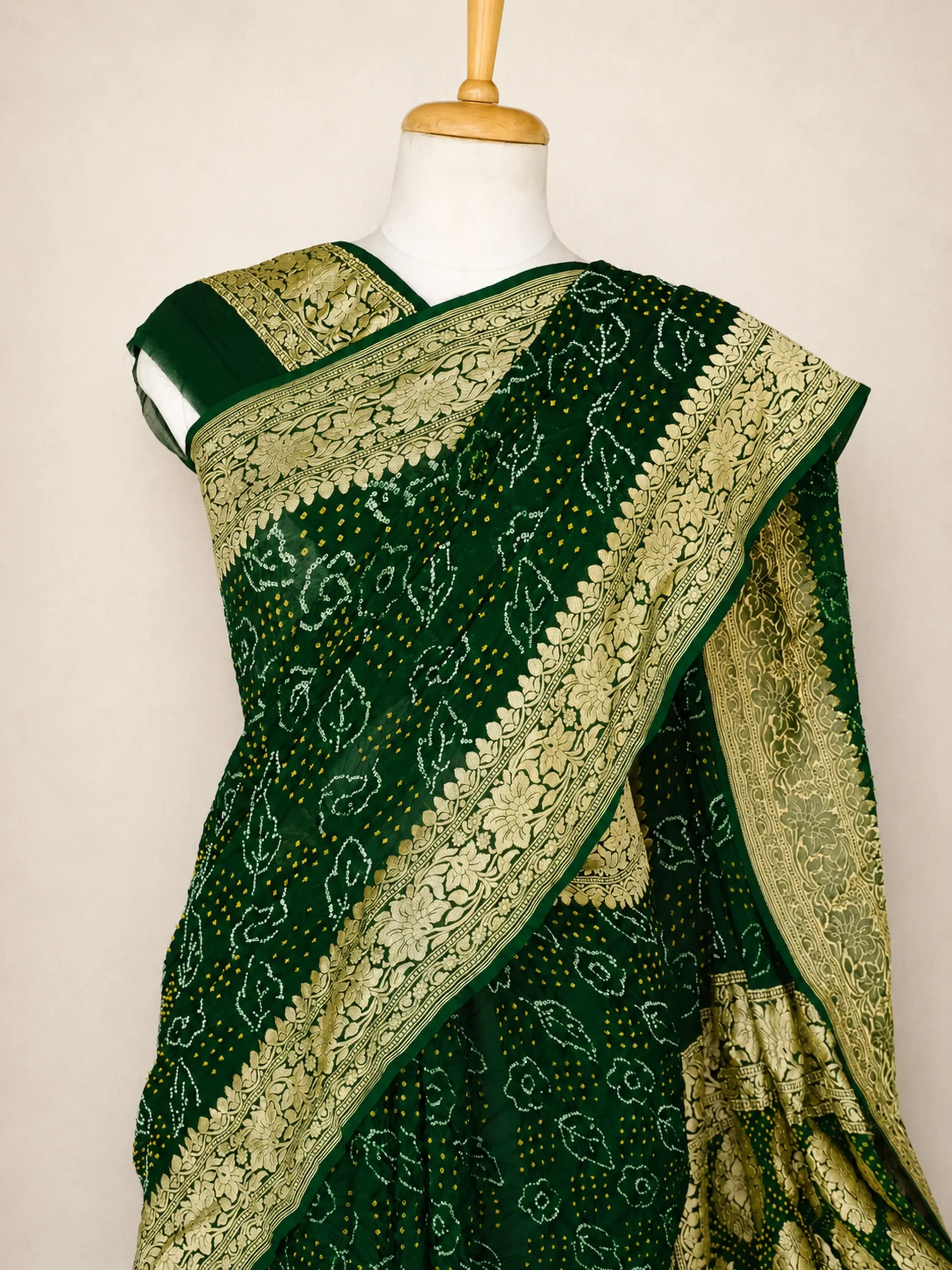 Emerald Green Bandhani Saree in Pure Georgette