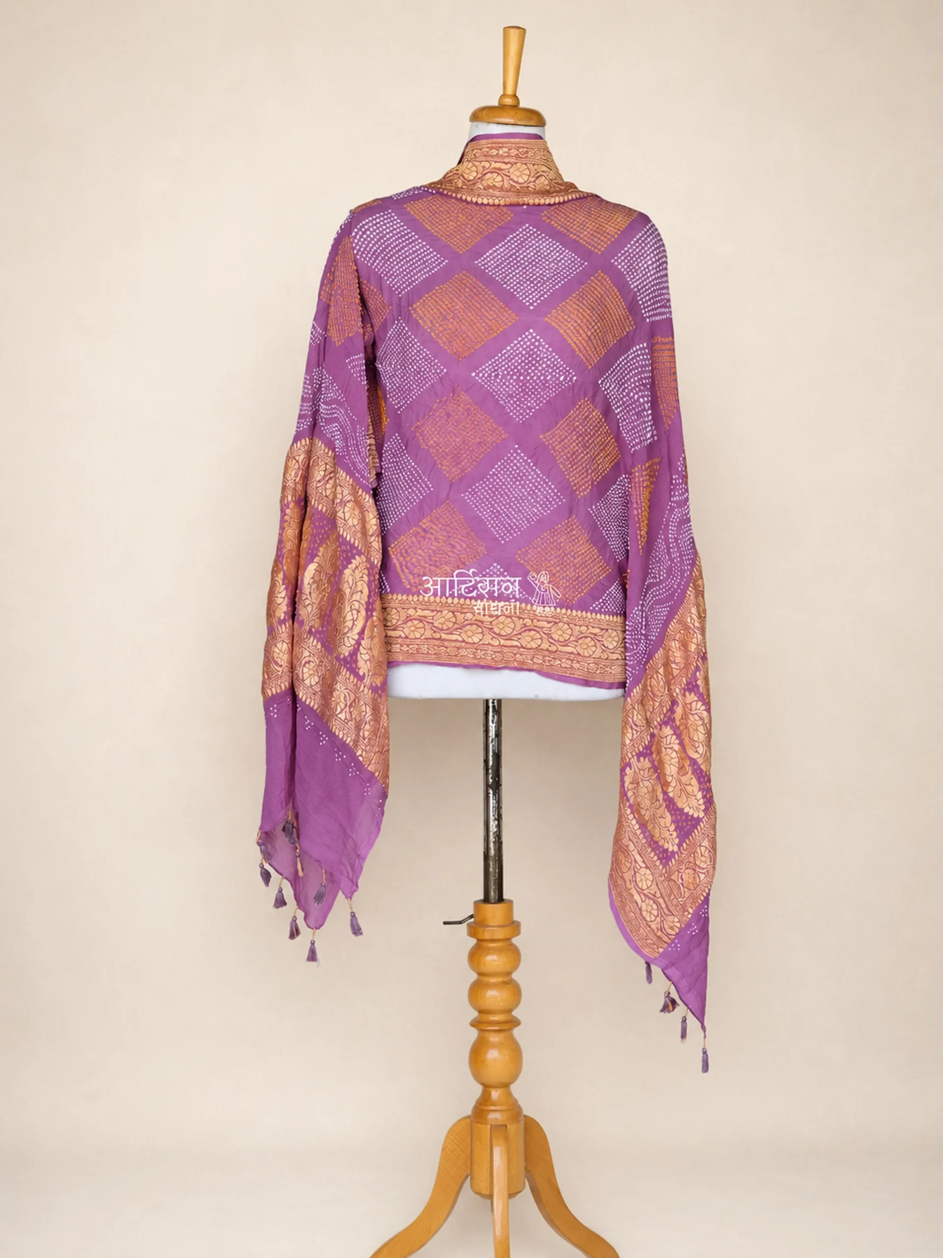 Husn-e-Jaal - Intricate Pure Chiffon Georgette Heavy Dupatta