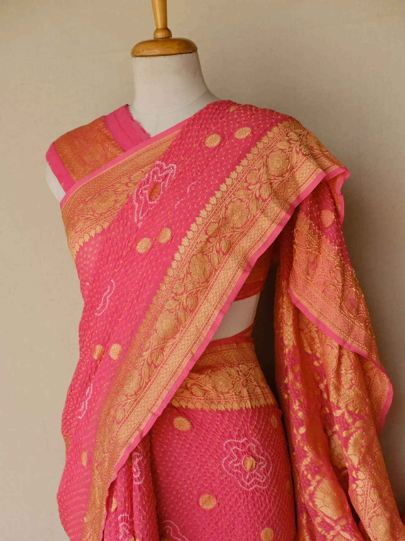 Exclusive Pure Georgette Bandhani Saree