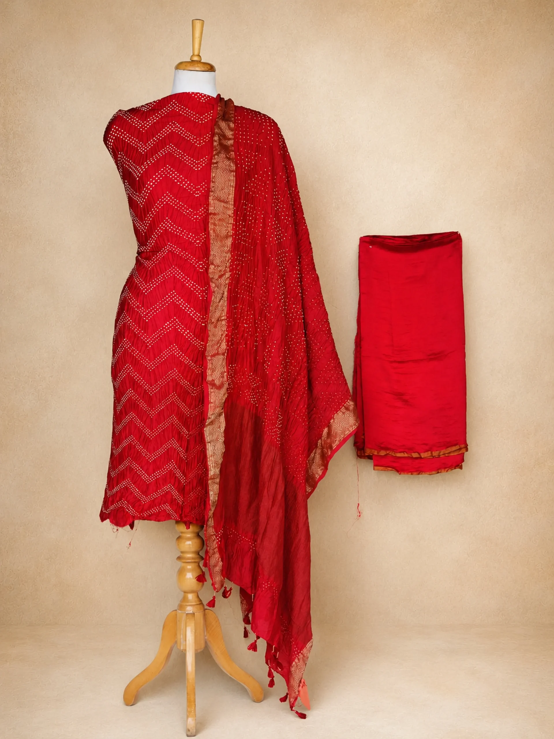 The Royale Collection – Pure Munga Silk Chikankari Ensemble in Shades of Red