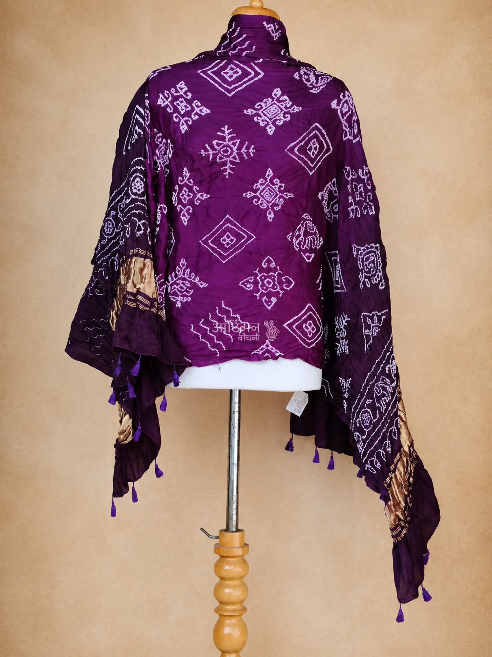 Elegant Gaji Silk Bandhani Dupatta