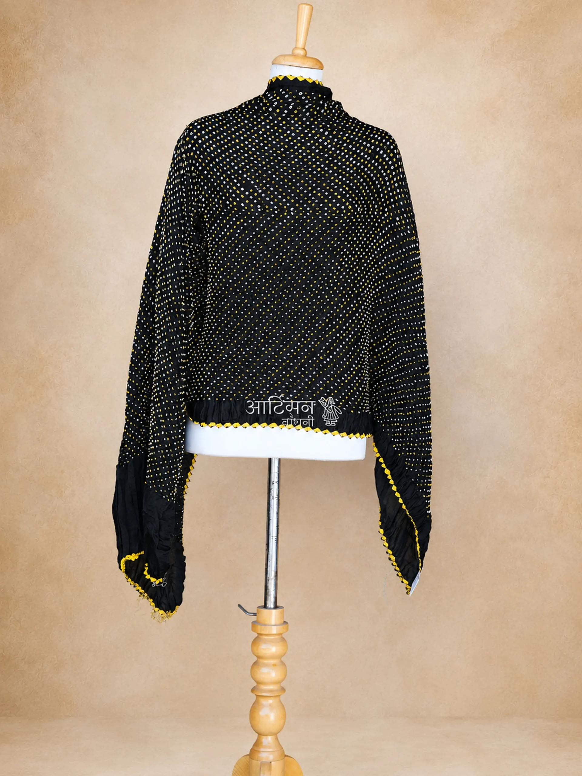 Heritage Bhuj Bandhani Silk Dupatta