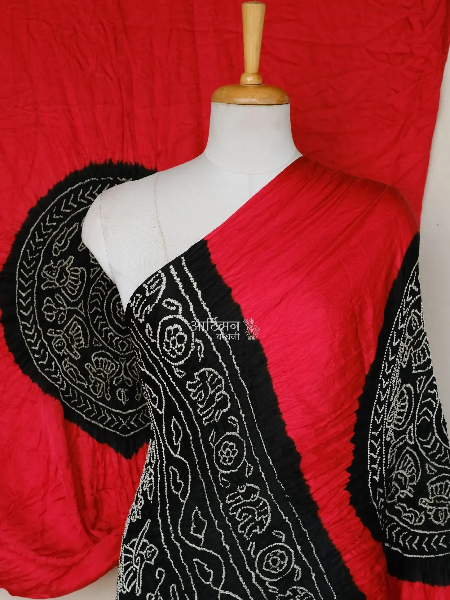 Traditional Kutch Bandhani Saree in Pure Gaji Silk