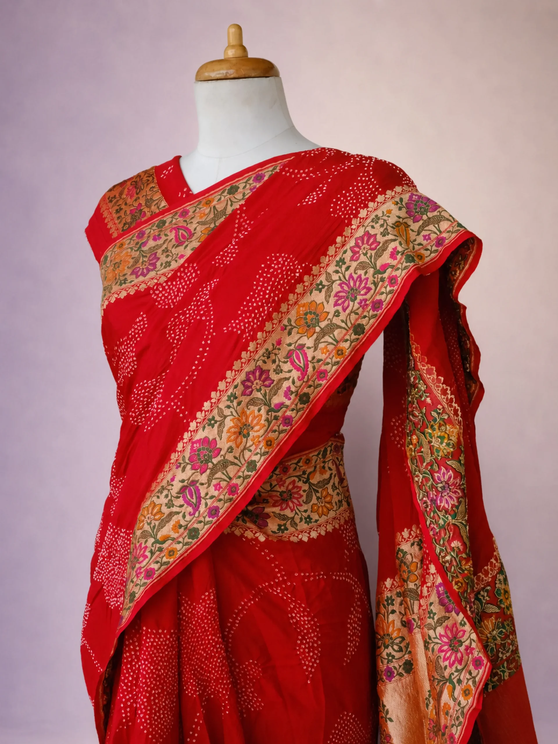 The Royal Trousseau: Pure Chiffon Georgette Saree in Classic Wedding Red