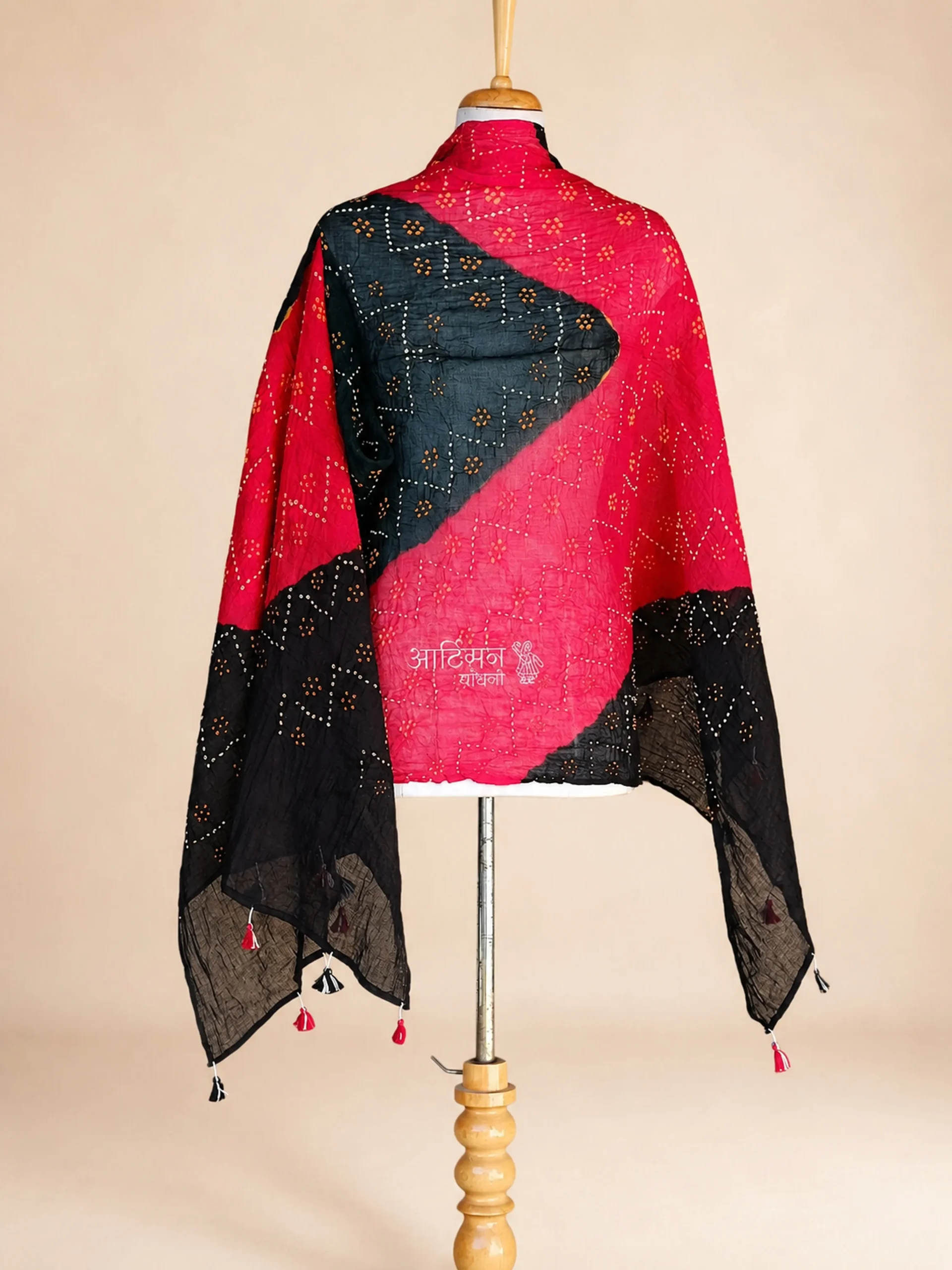 Traditional Handcrafted Black Red Bandhani Dupatta – Pure Cotton