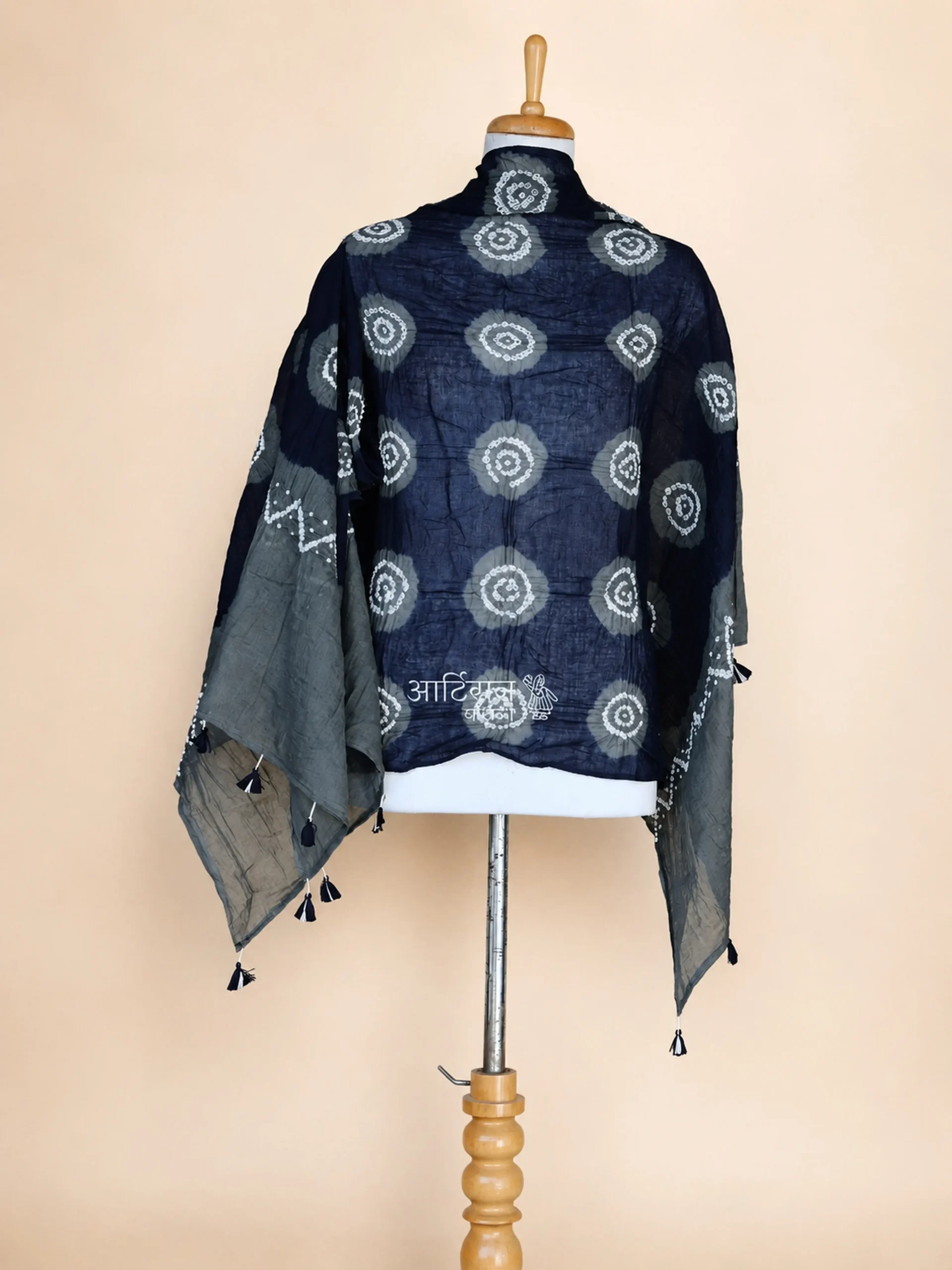 Moonlit Sapphire – Handcrafted Bandhani Dupatta